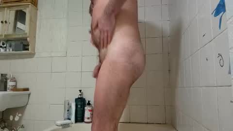 Snapshot of hakfin666 chatting on 12.21.25 hakfin666 online show from 12.21.25