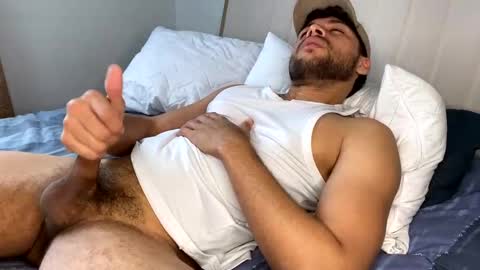 Independent       model  online show from 02.24.25