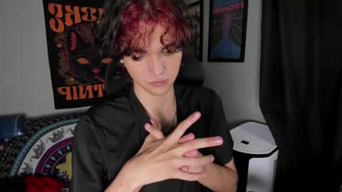 Snapshot of halan_jr chatting on 07.13.26 halan online show from 07.13.26