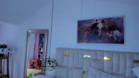 Halie  online show from 11.26.25