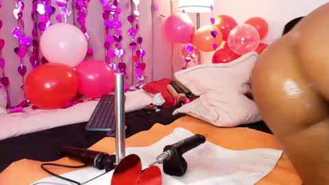  Hally Bans  online show from 02.14.25