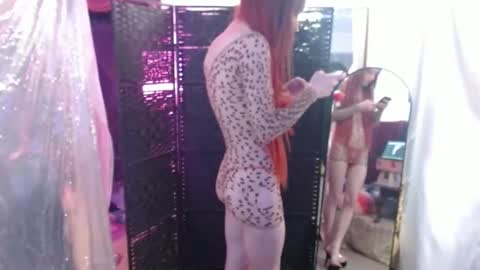 halovalentine online show from 11.02.25