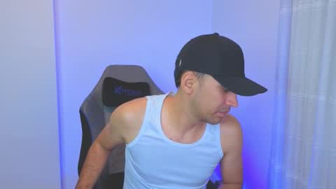 hamiltong12 online show from 03.02.26