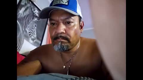 Snapshot of hammybone74 chatting on 12.16.25 Hammy online show from 12.16.25