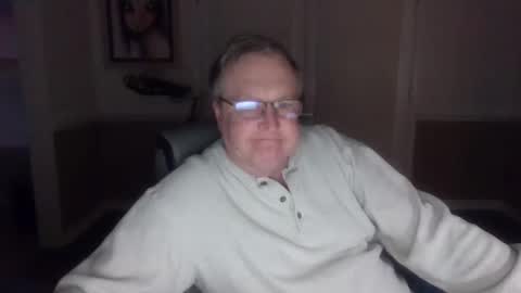 Snapshot of han63 chatting on 01.17.25 Han online show from 01.17.25