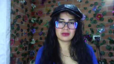 Snapshot of han_deus chatting on 01.12.25 HANMy Dears make sure to follow me here create a FREE account if you dont have one and chat thank you. online show from 01.12.25