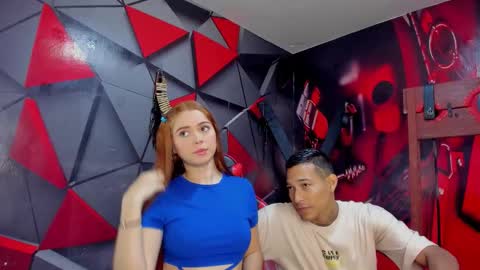 Hana and Zeta online show from 11.16.25