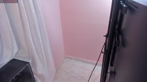 hanaahquinn online show from 03.08.25