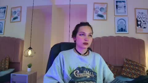 hanabie_ online show from 04.21.26