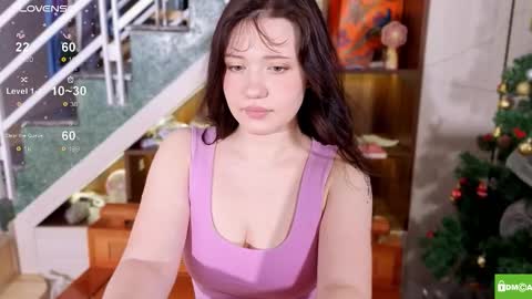 hanahwoods online show from 12.14.25