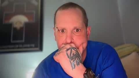 hand_banana_420 online show from 02.02.26