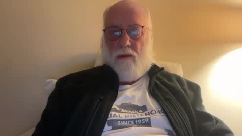 Snapshot of handful57345 chatting on 02.13.26 handful57345 online show from 02.13.26