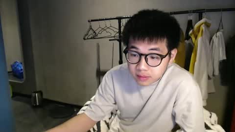 handsome_mannn online show from 02.08.25