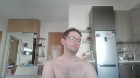 Snapshot of handsome_sasha chatting on 03.06.25 Sasha online show from 03.06.25