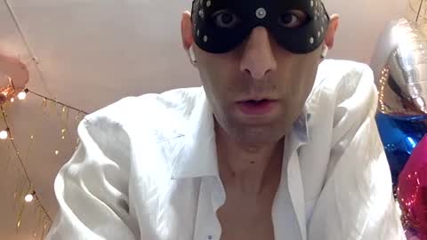 HandsomeAlfie online show from 07.12.26