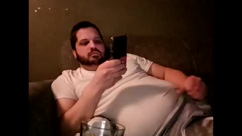 Snapshot of handsomedaddy198924 chatting on 02.21.26 Handsomedaddy198923 online show from 02.21.26