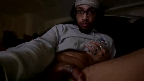 handsomehasen online show from 03.20.26