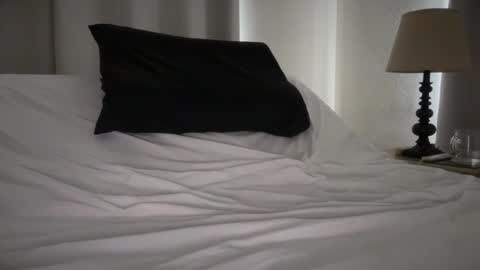 Handsomeone6969 online show from 11.13.25