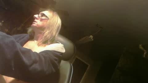 Snapshot of handyman5303 chatting on 02.04.25 Handystudman online show from 02.04.25