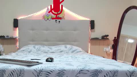 hane40 online show from 10.12.25