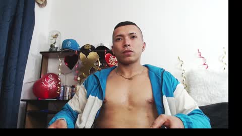 Snapshot of hank_fuller01 chatting on 02.16.25 Hank online show from 02.16.25