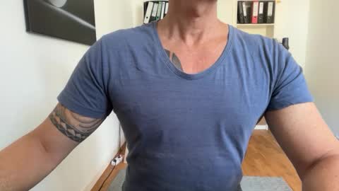 hanky online show from 09.28.25