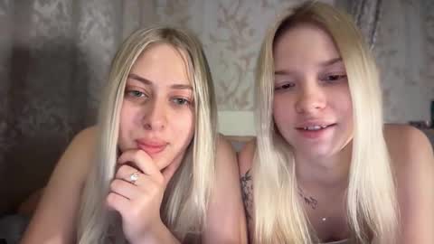 Snapshot of hanky_moon chatting on 02.06.26 Sweden online show from 02.06.26