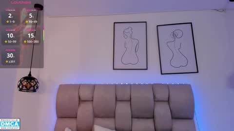 hanna__evans_ online show from 03.25.26