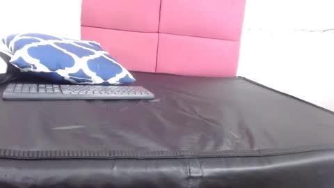 Snapshot of hanna__palmer1 chatting on 01.09.25 Hanna Palmer online show from 01.09.25