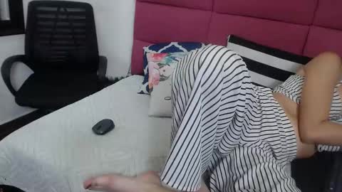 Snapshot of hanna__palmer1 chatting on 01.11.25 Hanna Palmer online show from 01.11.25