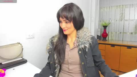 Sara online show from 11.19.25