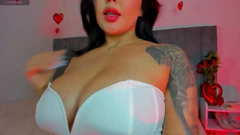 Snapshot of hanna_connorss chatting on 02.19.26 hanna_connorss online show from 02.19.26