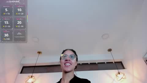 HANNA online show from 12.20.25