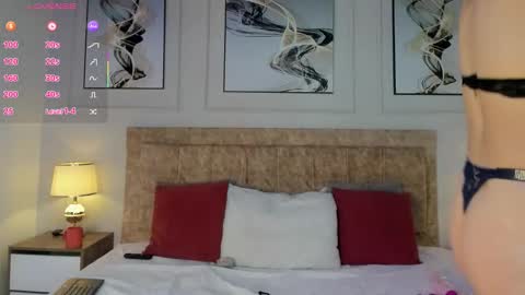 Snapshot of hanna_daze chatting on 02.25.26 hanna_daze online show from 02.25.26