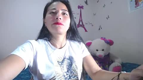 Snapshot of hanna_girl21 chatting on 05.09.26 HANNA online show from 05.09.26