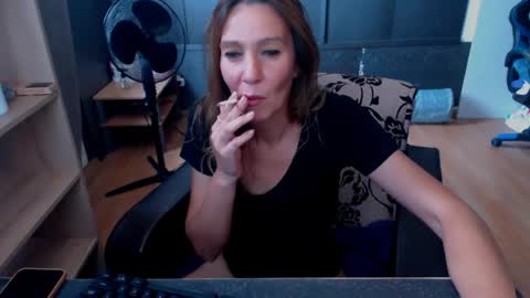 Snapshot of hanna_ha chatting on 07.12.26 hanna_ha online show from 07.12.26