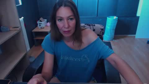 Snapshot of hanna_ha chatting on 07.14.26 hanna_ha online show from 07.14.26