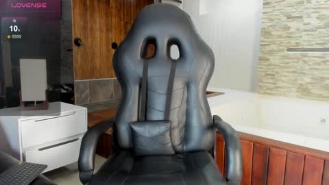 Hanna lens online show from 01.09.25