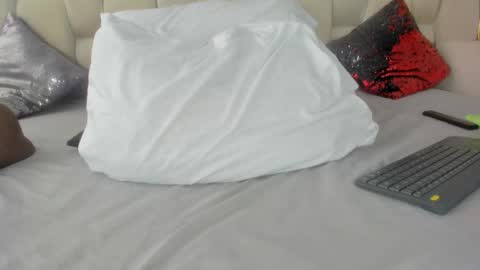 Hanna lens online show from 01.07.26