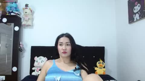 Snapshot of hanna_miller19 chatting on 05.27.26 hanna online show from 05.27.26
