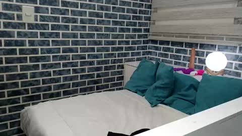 hanna_moons online show from 04.09.26