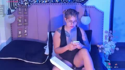 Snapshot of hanna_quuen chatting on 02.15.25 Hanna online show from 02.15.25