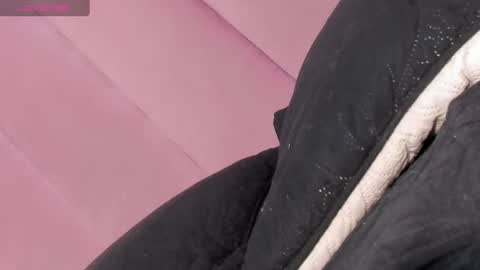 Snapshot of hanna_quuen chatting on 09.26.25 Hanna online show from 09.26.25