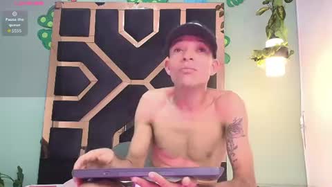 Snapshot of hanna_sebas chatting on 07.14.26 HANNA Y SEBAS online show from 07.14.26
