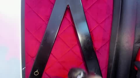 Snapshot of hanna_slut chatting on 01.20.25 EVA online show from 01.20.25