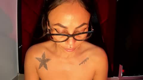 Snapshot of hanna_slut chatting on 02.03.25 EVA online show from 02.03.25