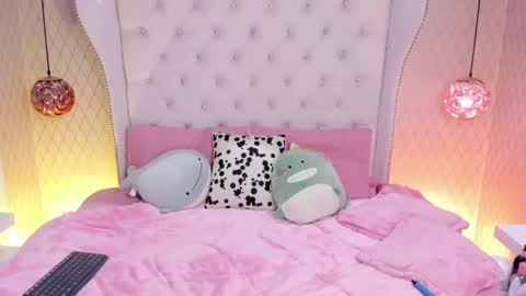 Snapshot of hanna_weston chatting on 12.07.24 hanna online show from 12.07.24