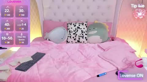 Snapshot of hanna_weston chatting on 12.07.24 hanna online show from 12.07.24