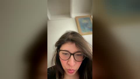 Hannaa online show from 04.10.26