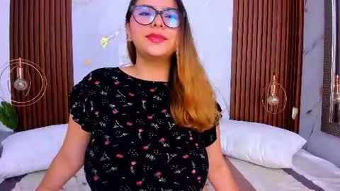 Snapshot of hannablakex_ chatting on 07.22.26 Hanna online show from 07.22.26